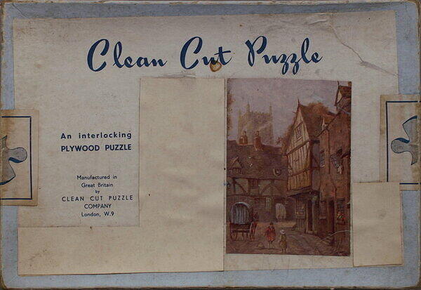 UNTITLED-THE WHITE SWAN  (BOX).JPG