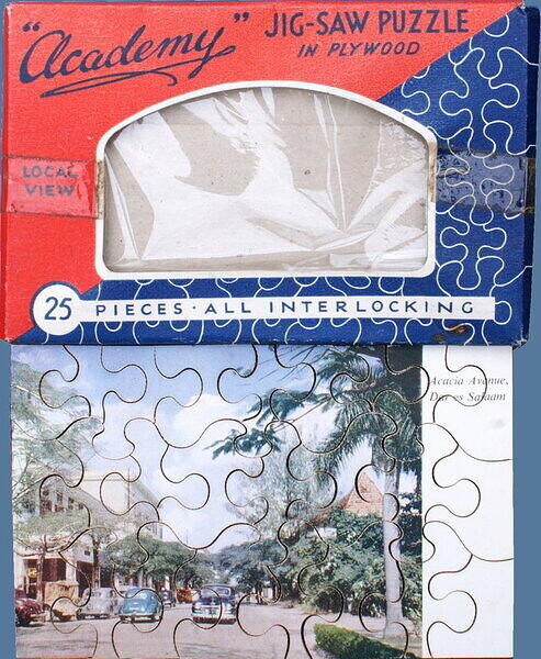 Acacia Avenue (Plus box).JPG