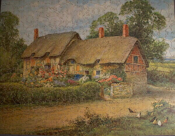 ANNE HATHAWAYS COTTAGE 001.jpg