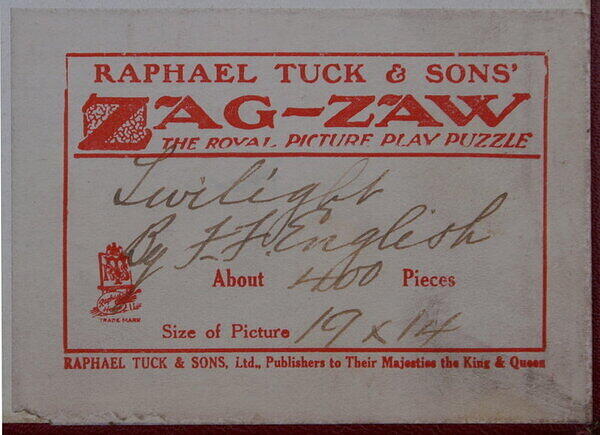 TWILIGHT (LABEL).jpg