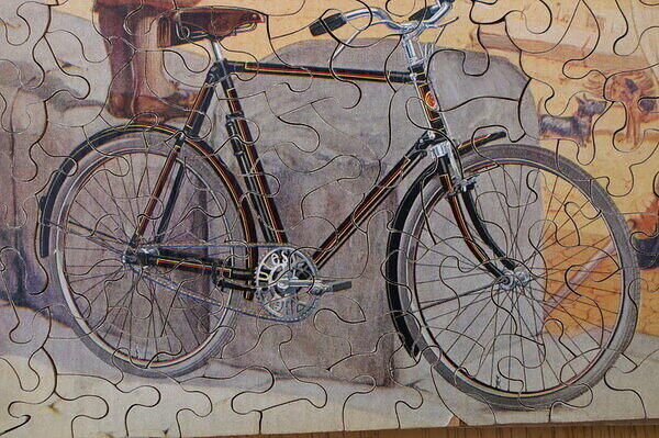 Landing Seaplane (Detail 1).JPG