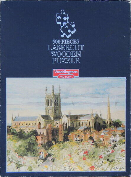 Worcester Cathedral (Box).JPG