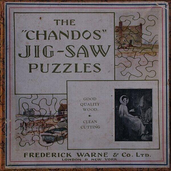 LADY HAMILTON (BOX).JPG